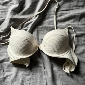 Bikini topp - Söt bikinitopp aldrig använd🌸