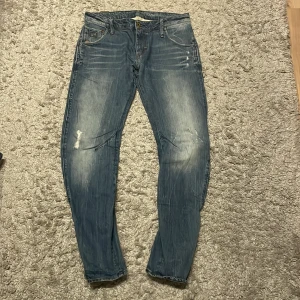 G-STAR Jeans - As feta gstar jeans i ett mycket bra skick! Storlek 32/32