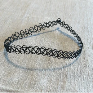 Svart tattoo choker halsband - choker halsband!