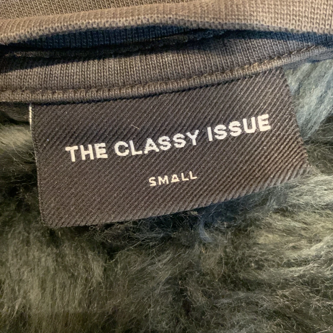 Svart t-shirt från The Classy Issue - 2