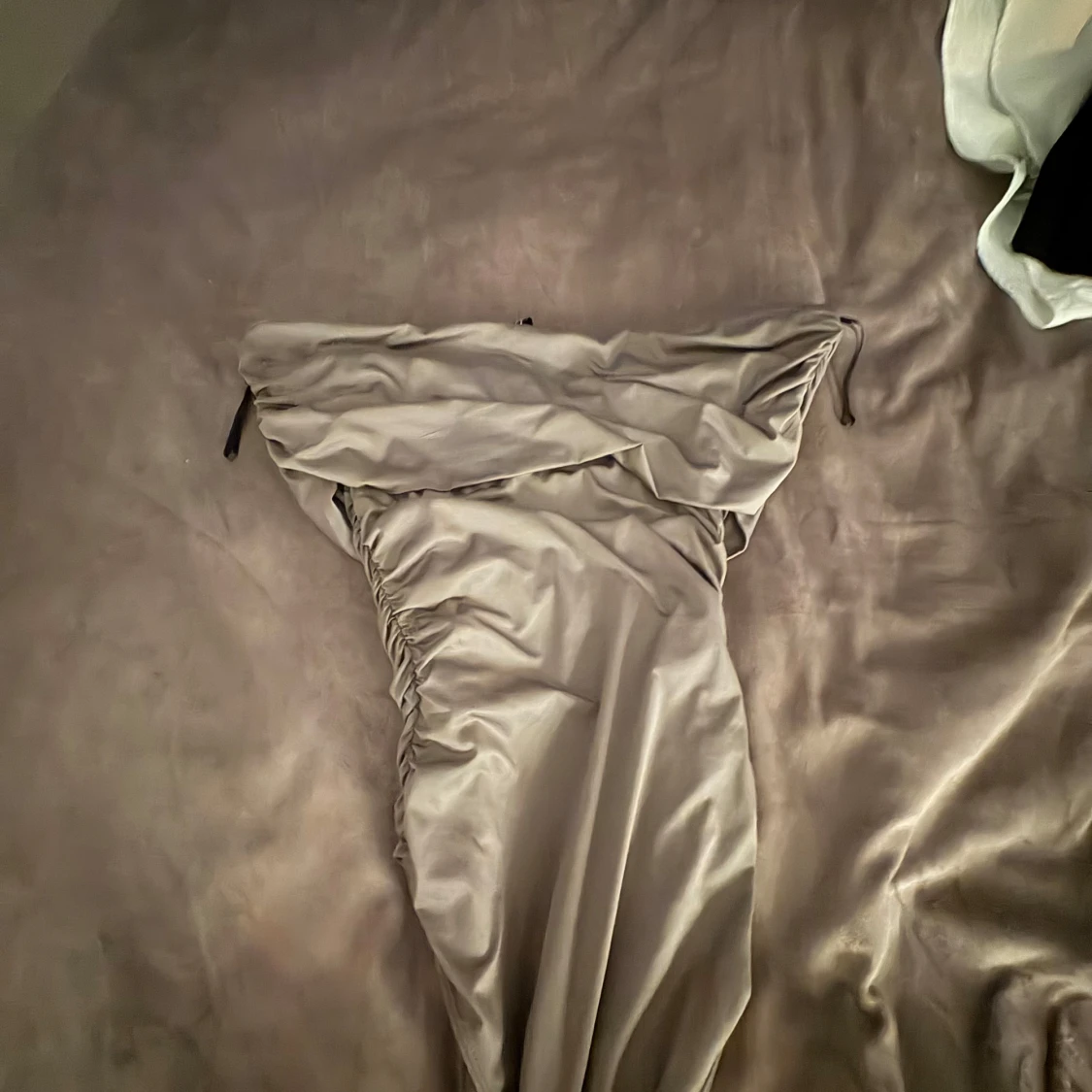 Beige offshoulder body - 1