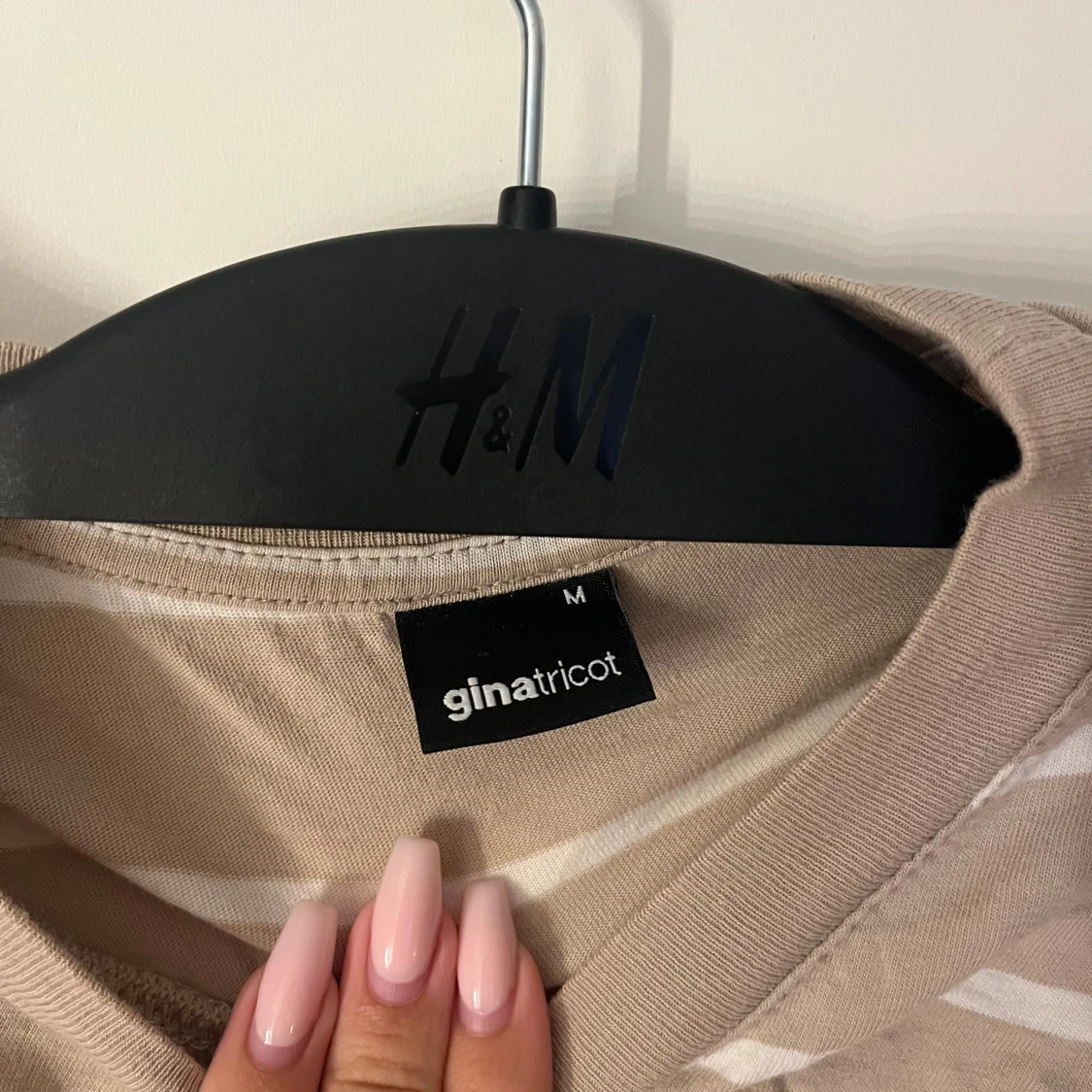 Beige randig långärmad tröja Gina Tricot - 2