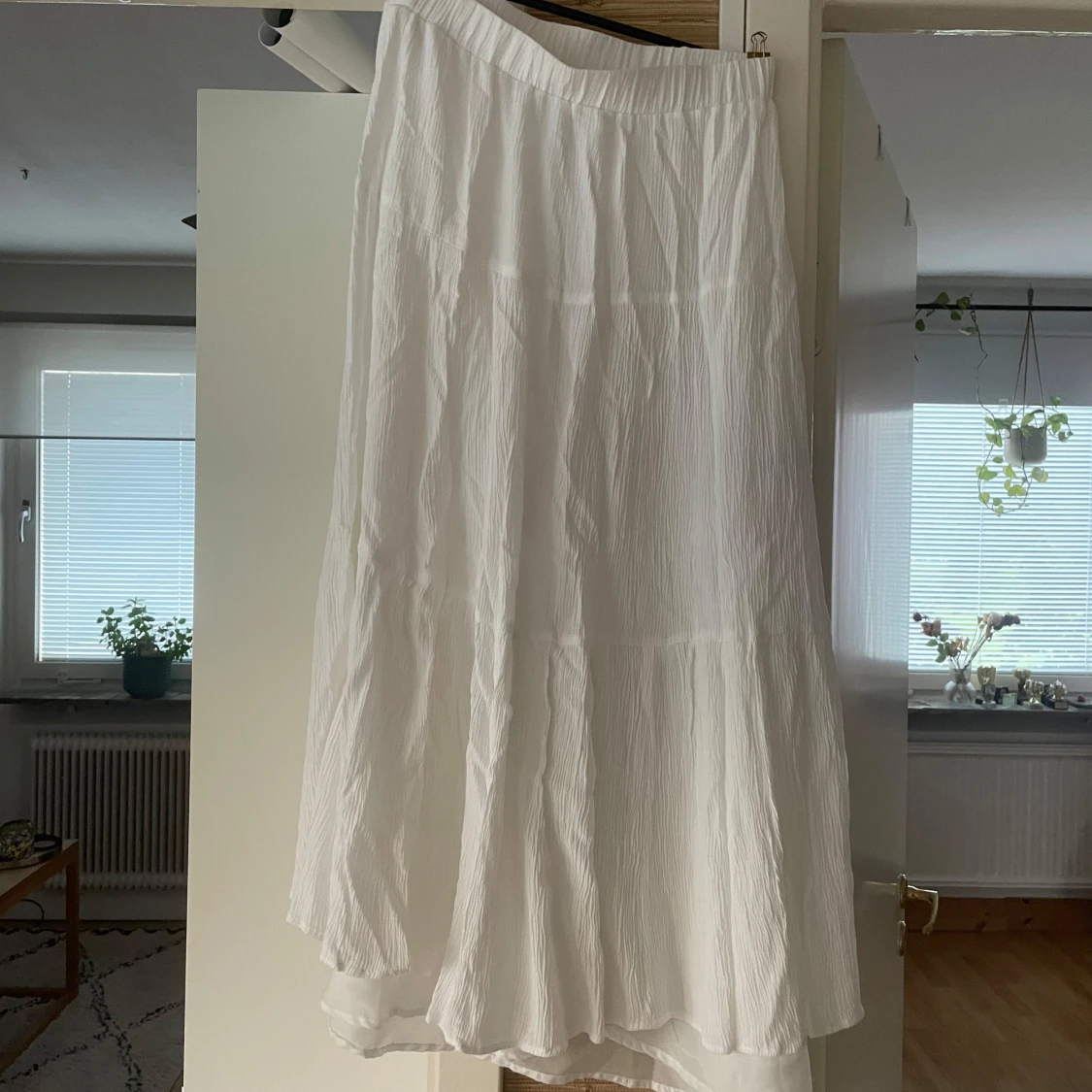 Vit långkjol i bomull