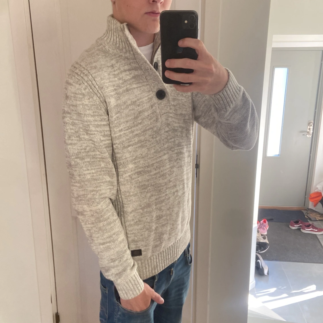 Långärmad pike  - 1