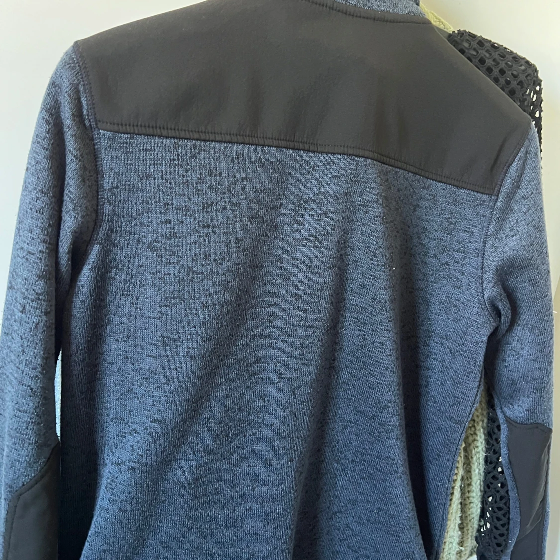 Grå fleecejacka - 1