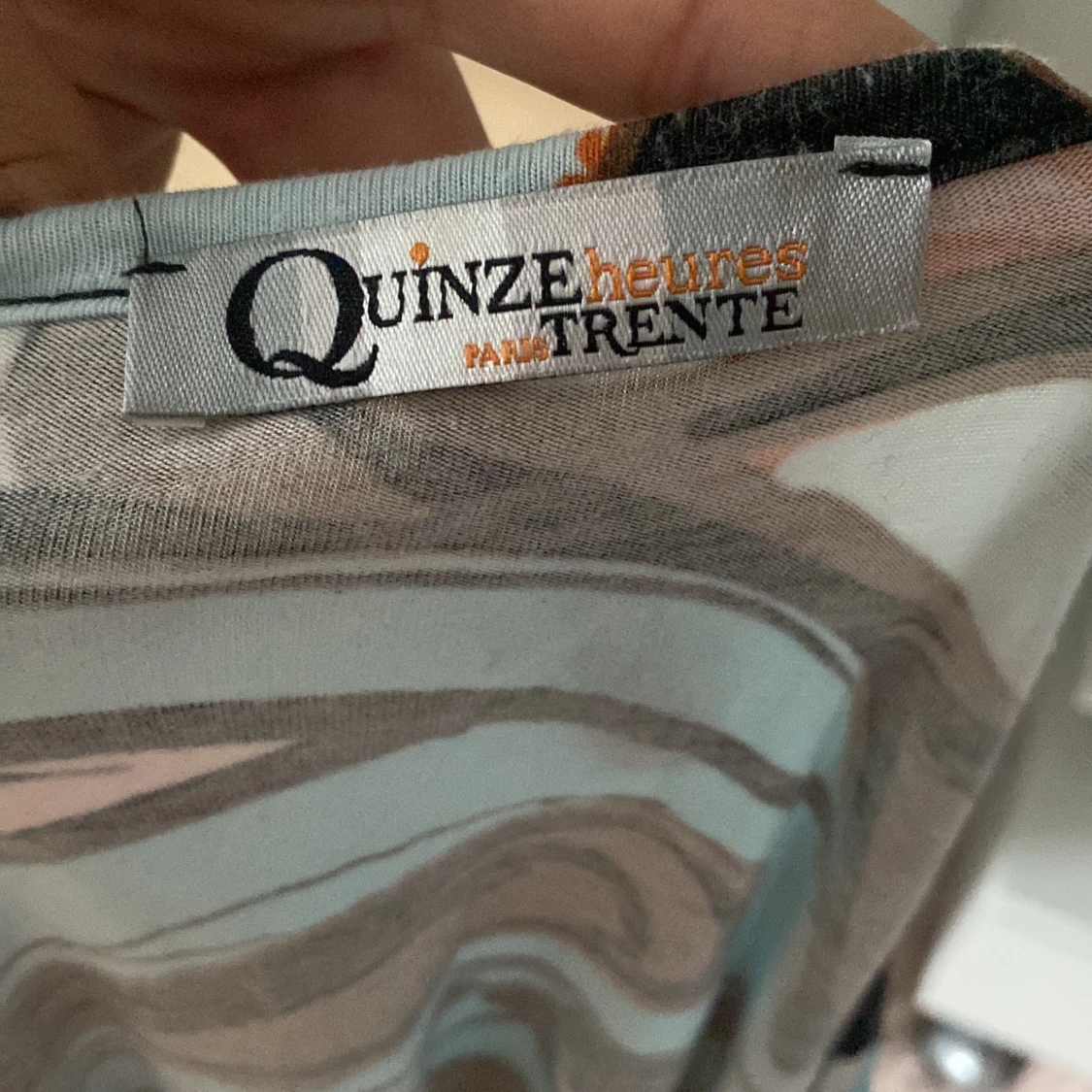 Gloria pritchett hade haft på sig denna typ  - 3