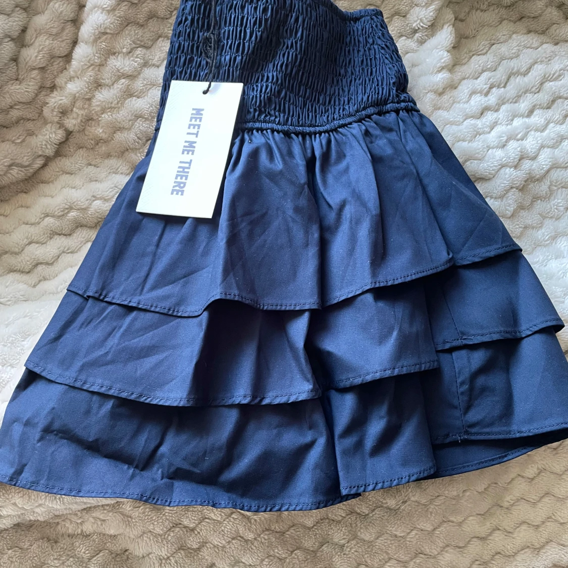 Marinblå volangkjol Meet Me There - 1