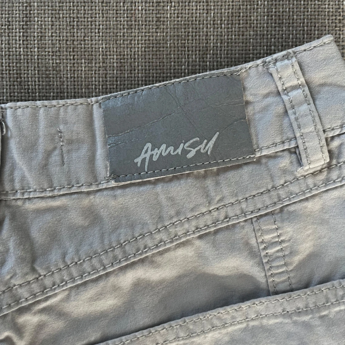 Ljusgrå cargopants från Amisu - 4