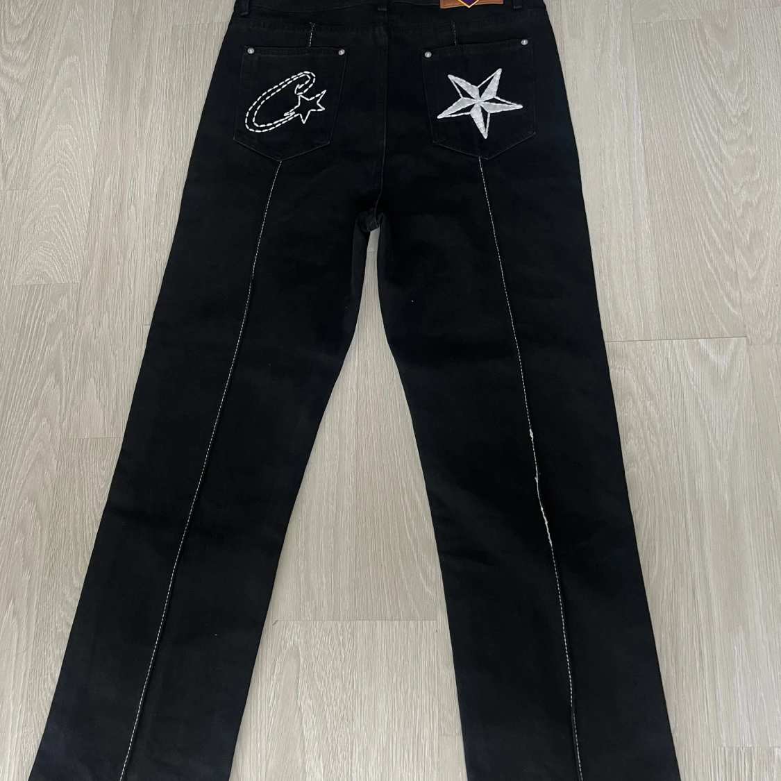 Svarta Corteiz  jeans - 2