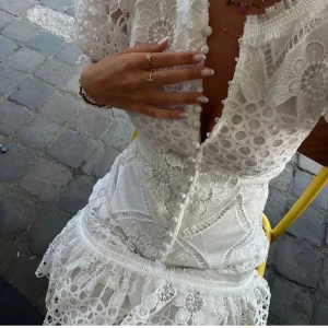 Studentklänning  - Fin studentklänning från golden days Paris 