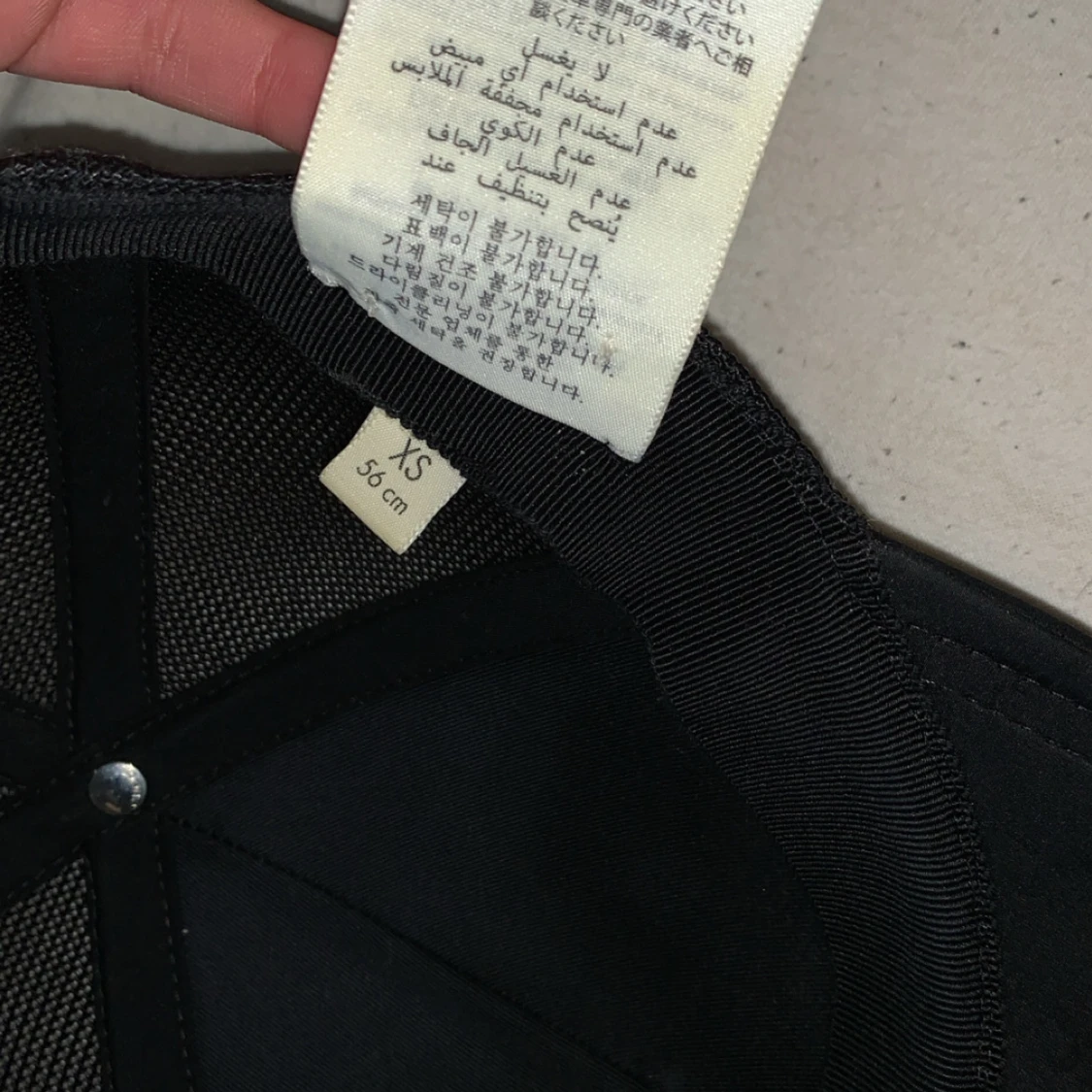 Svart keps från Gucci - 4