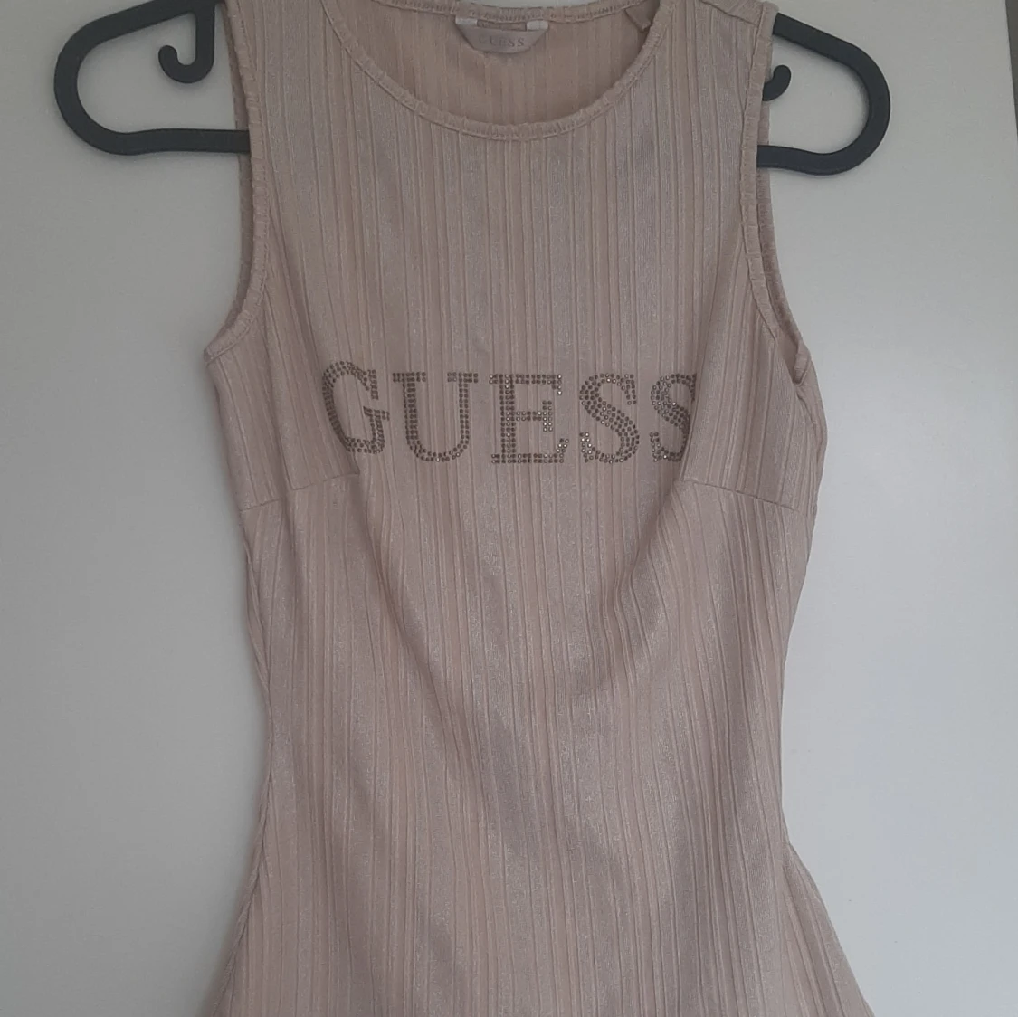 Topp från guess - 2