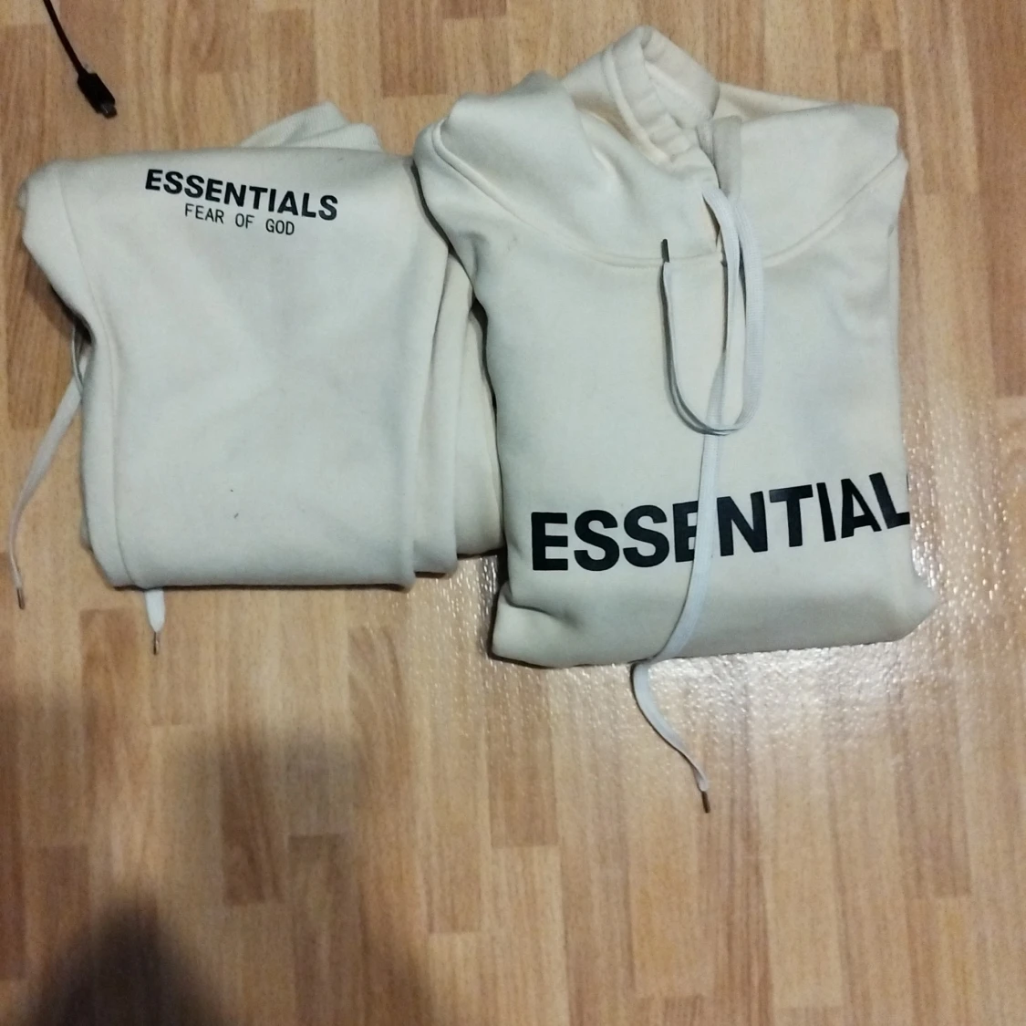 Beige Essentials hoodie från Fear of God - 3