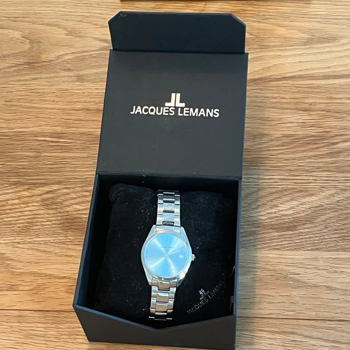 Jacques Lemans  klocka - 1