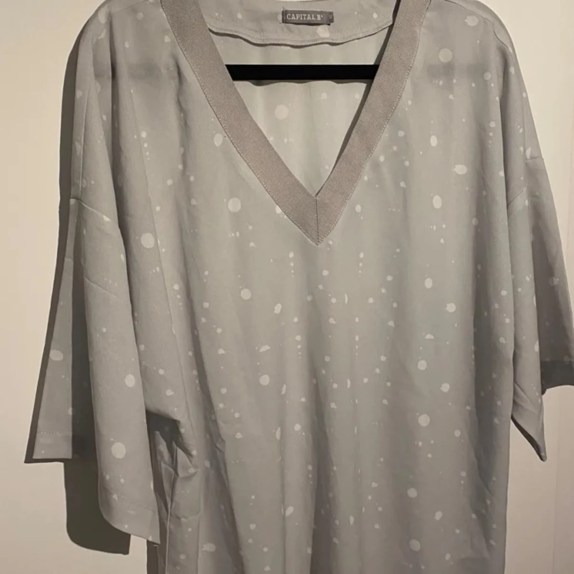 Oversized blus från Capital B