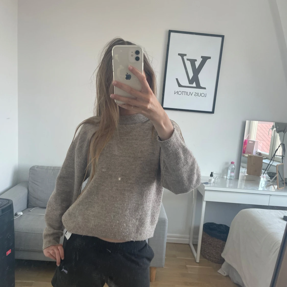 Beige stickad tröja från hm - 1