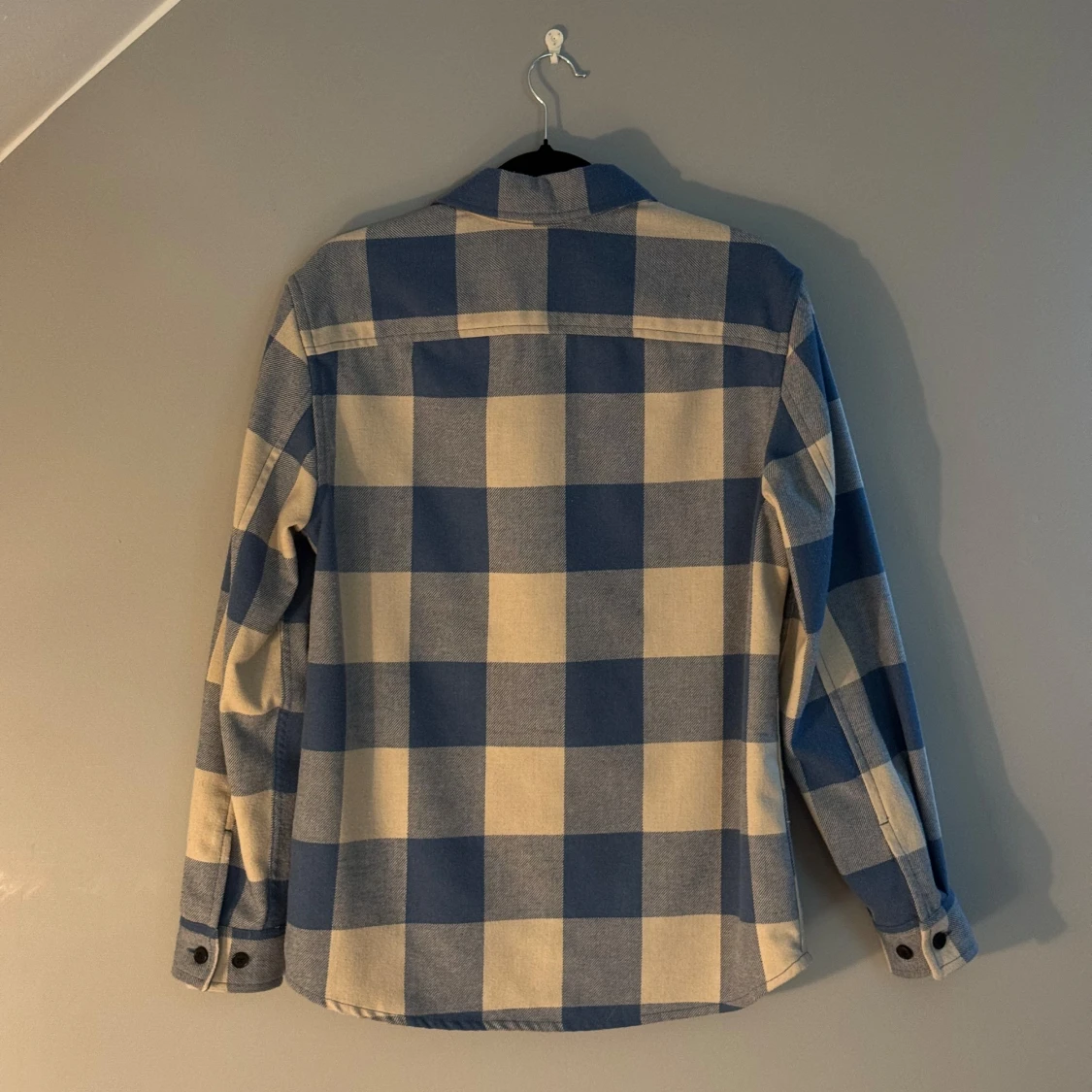 Blå och beige rutig overshirt - 1
