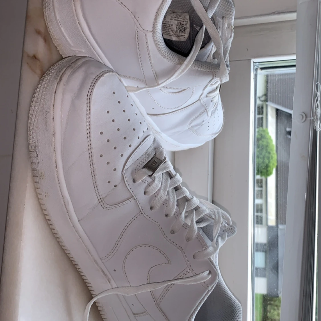 Vita Nike Air Force 1 sneakers