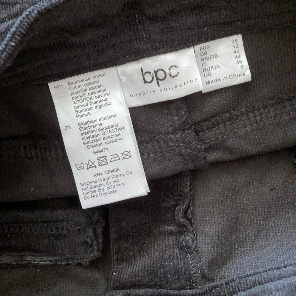 Svart manchesterkjol från bpc - 2