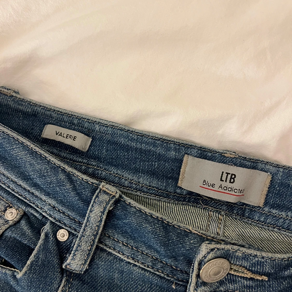 Blå bootcut jeans från LTB - 3