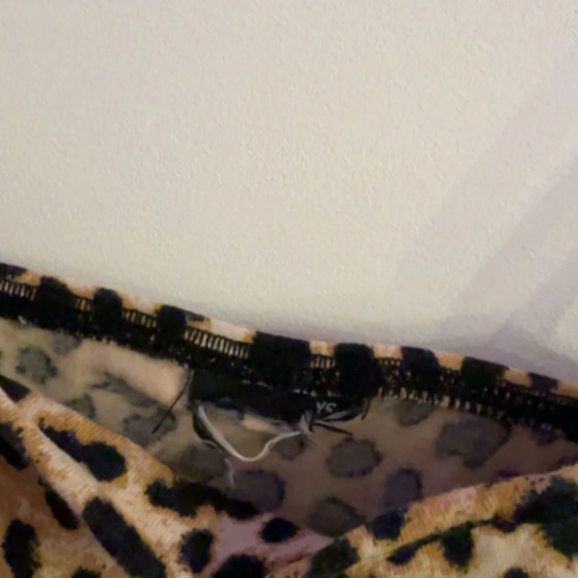 Leopardmönstrad croppad linnetopp - 1