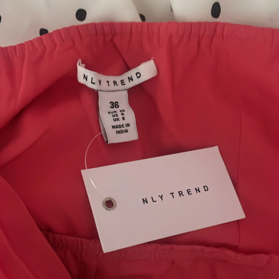 Rosa balklänning från nelly - 1