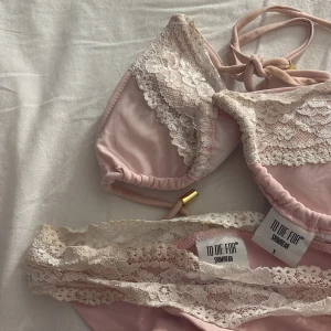 Rosa spetsbikini från To Die For - Storlek S