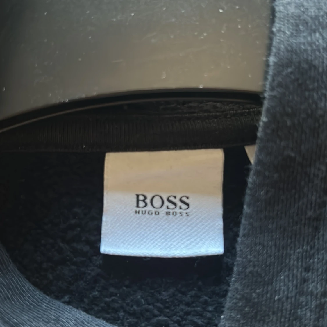 Svart hoodie från Hugo Boss - 1