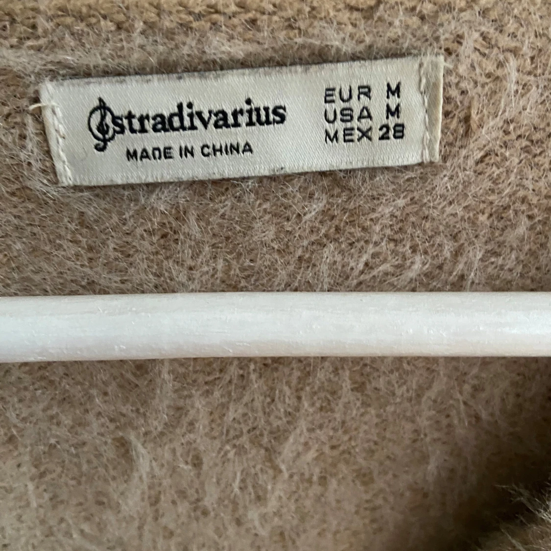 Beige kofta från Stradivarius - 2