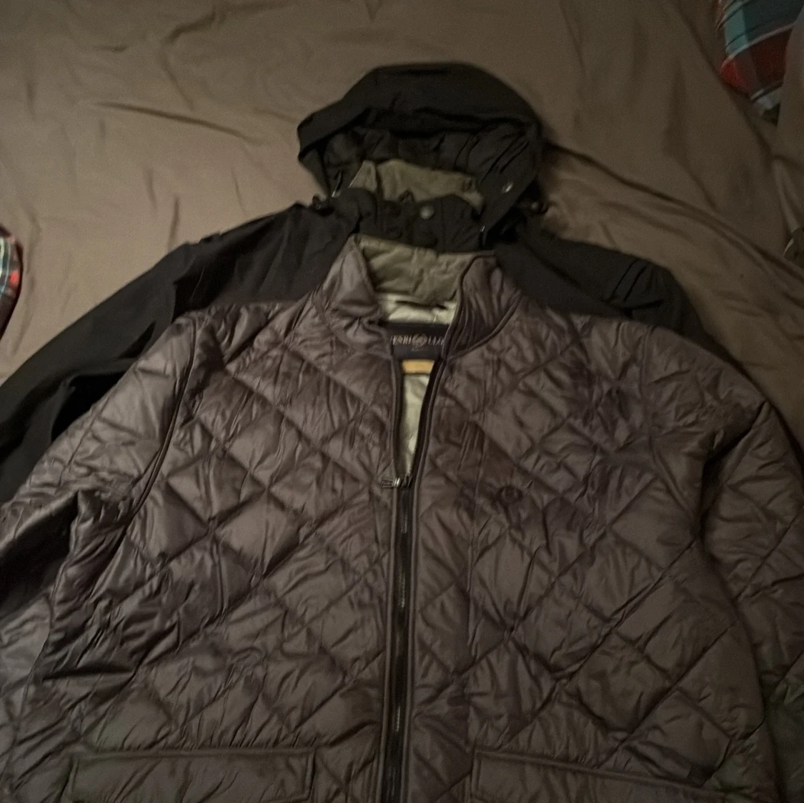 Svart jacka från Henri Lloyd - 1