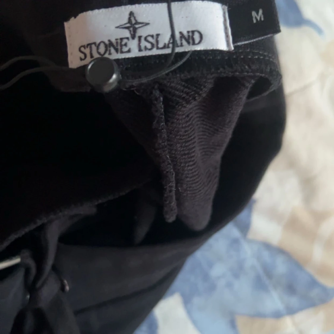 Svarta cargobyxor från Stone Island - 2