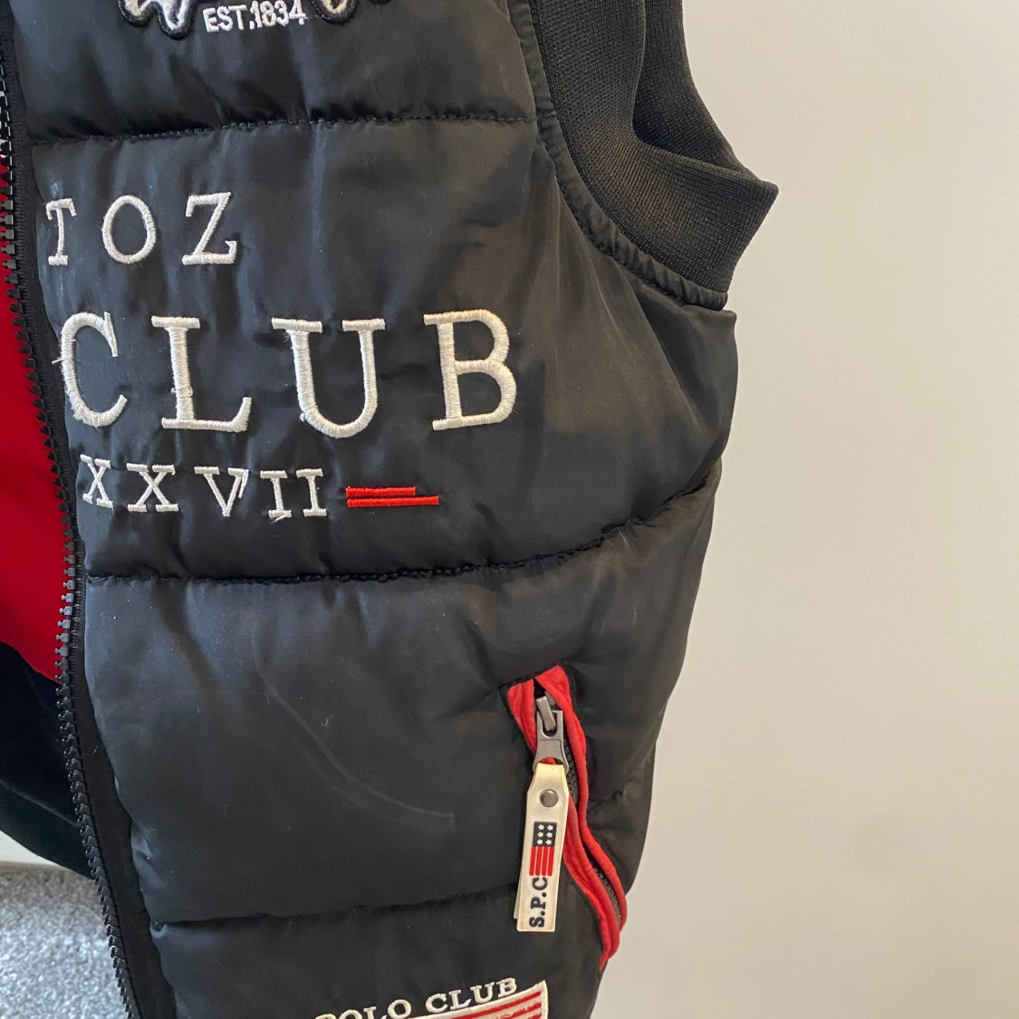Svart dunväst från Santoz Polo Club - 1