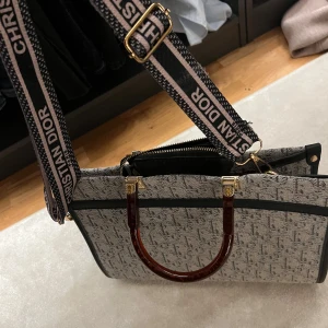 Väska - Super fint skick!