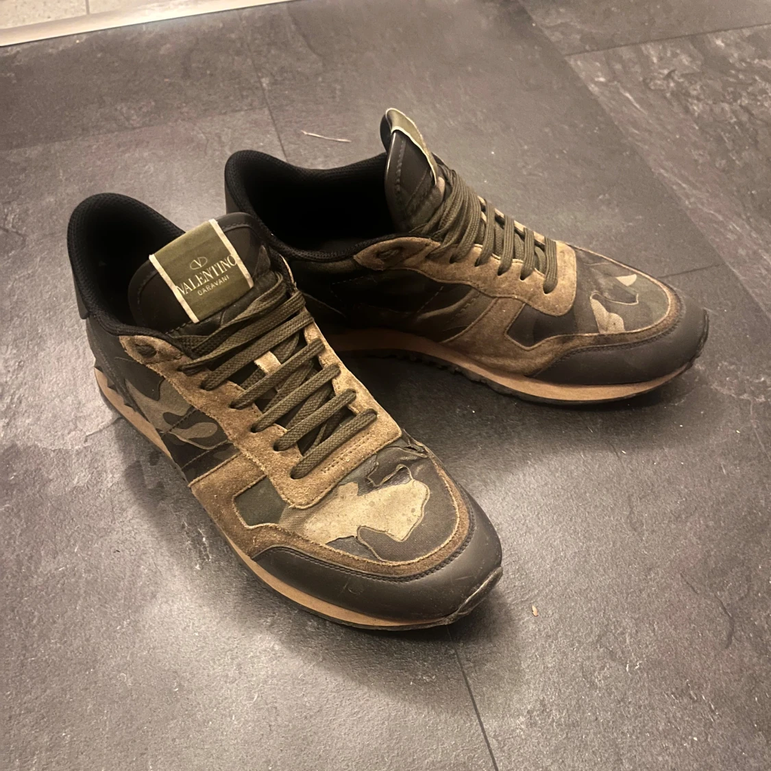 Valentino Garavani rockrunners 