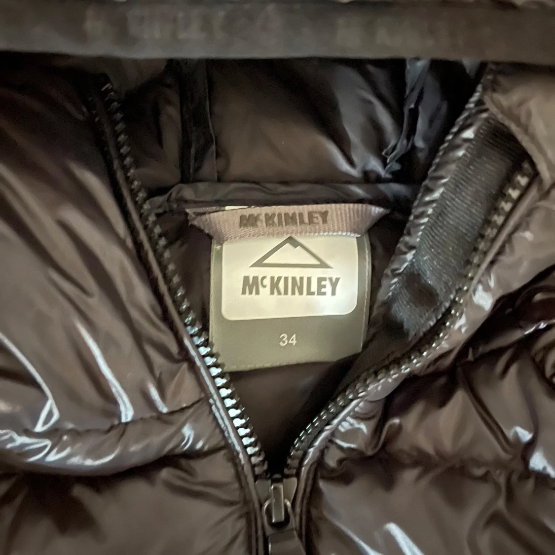 Svart pufferjacka från McKinley - 1
