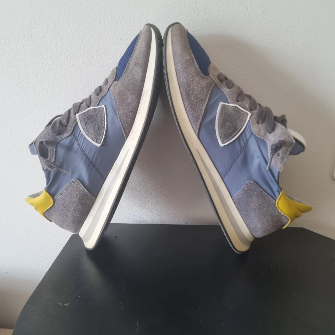 Philippe Model sneakers i blått och grått - 4