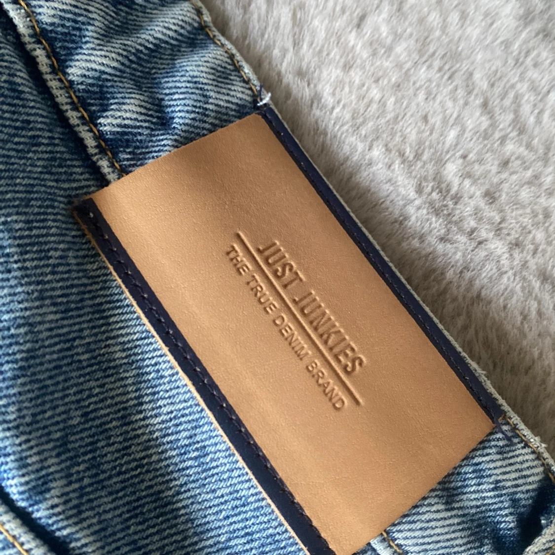 Blå jeans från Just Junkies - 2