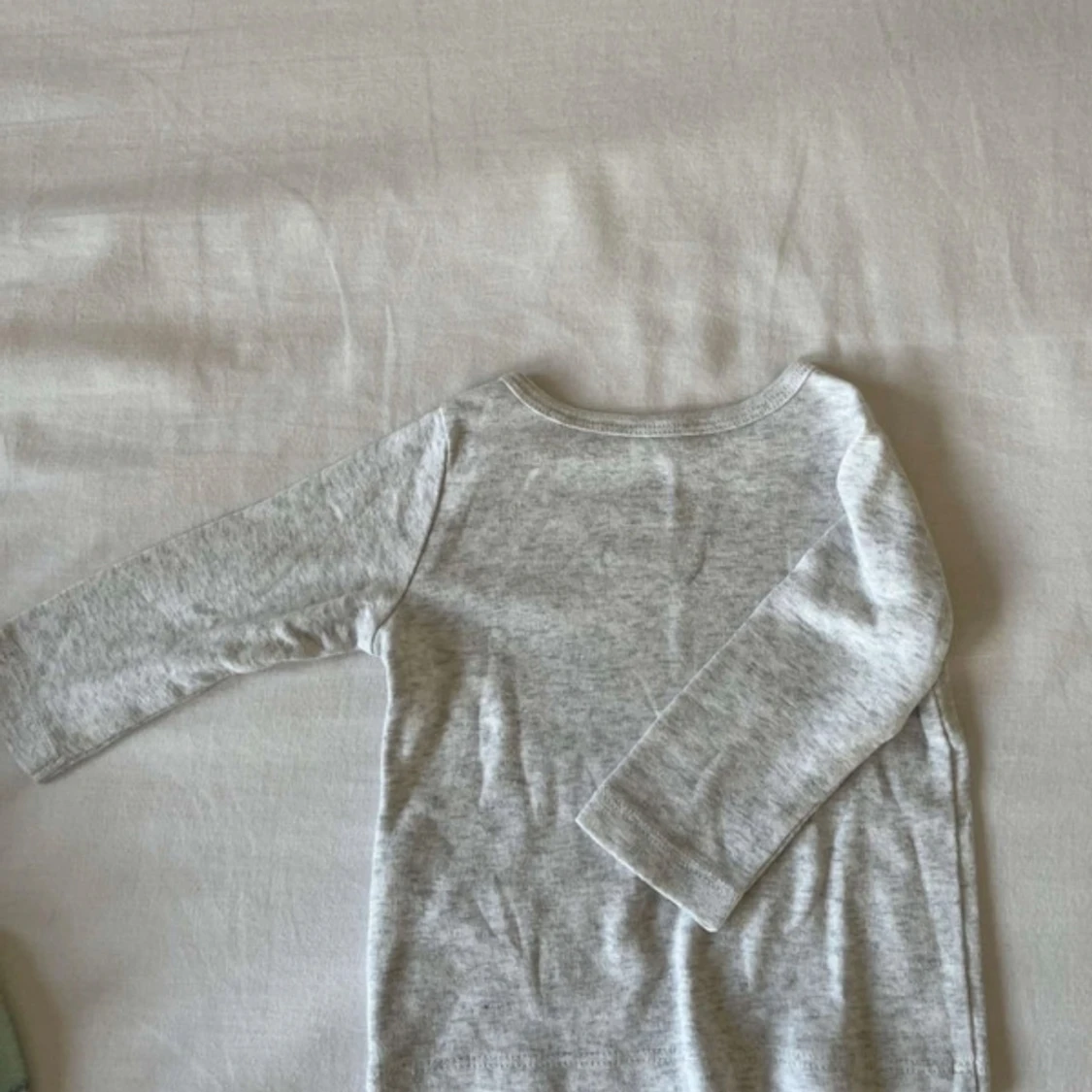 Grå långärmad tröja från Carter's - 1