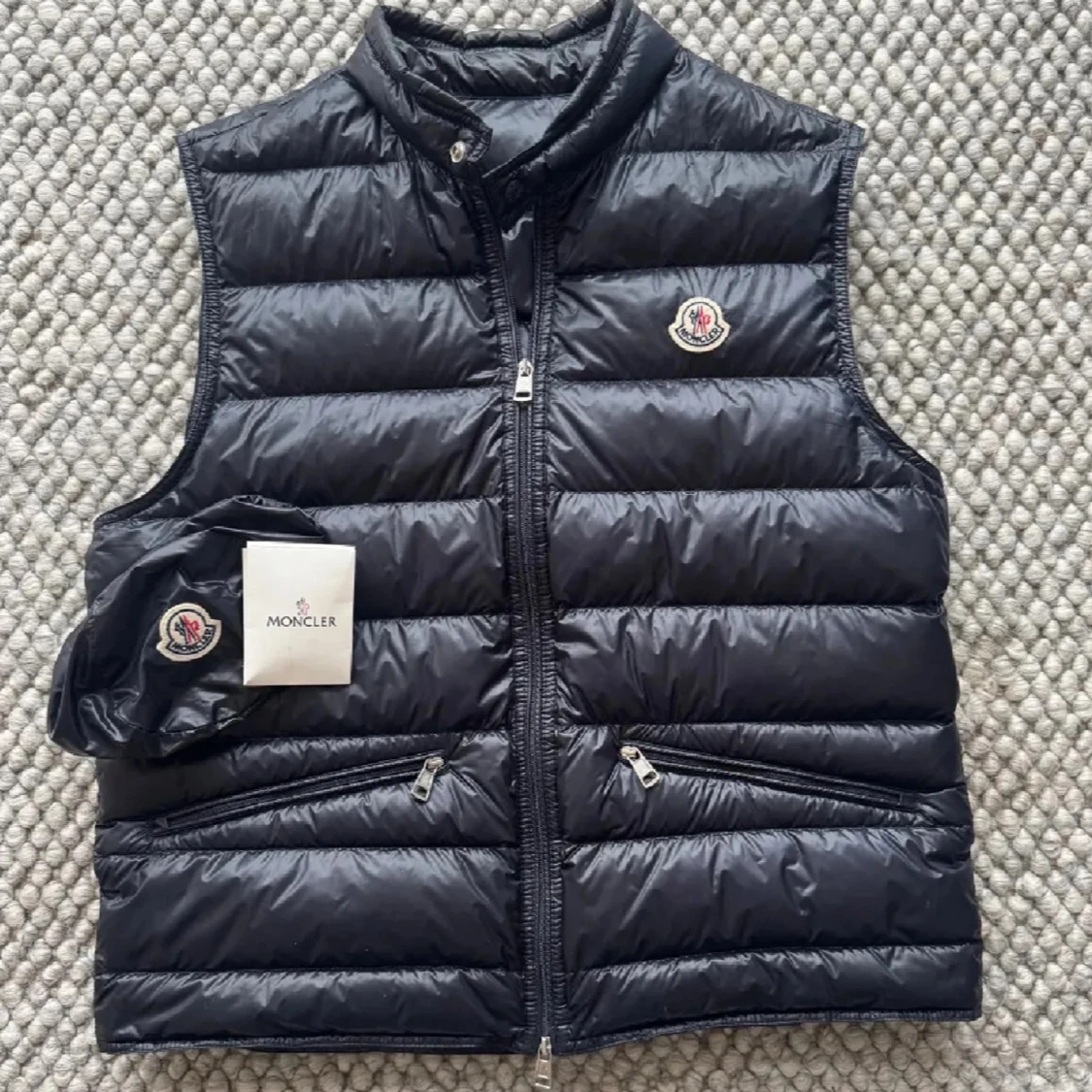 Moncler gui