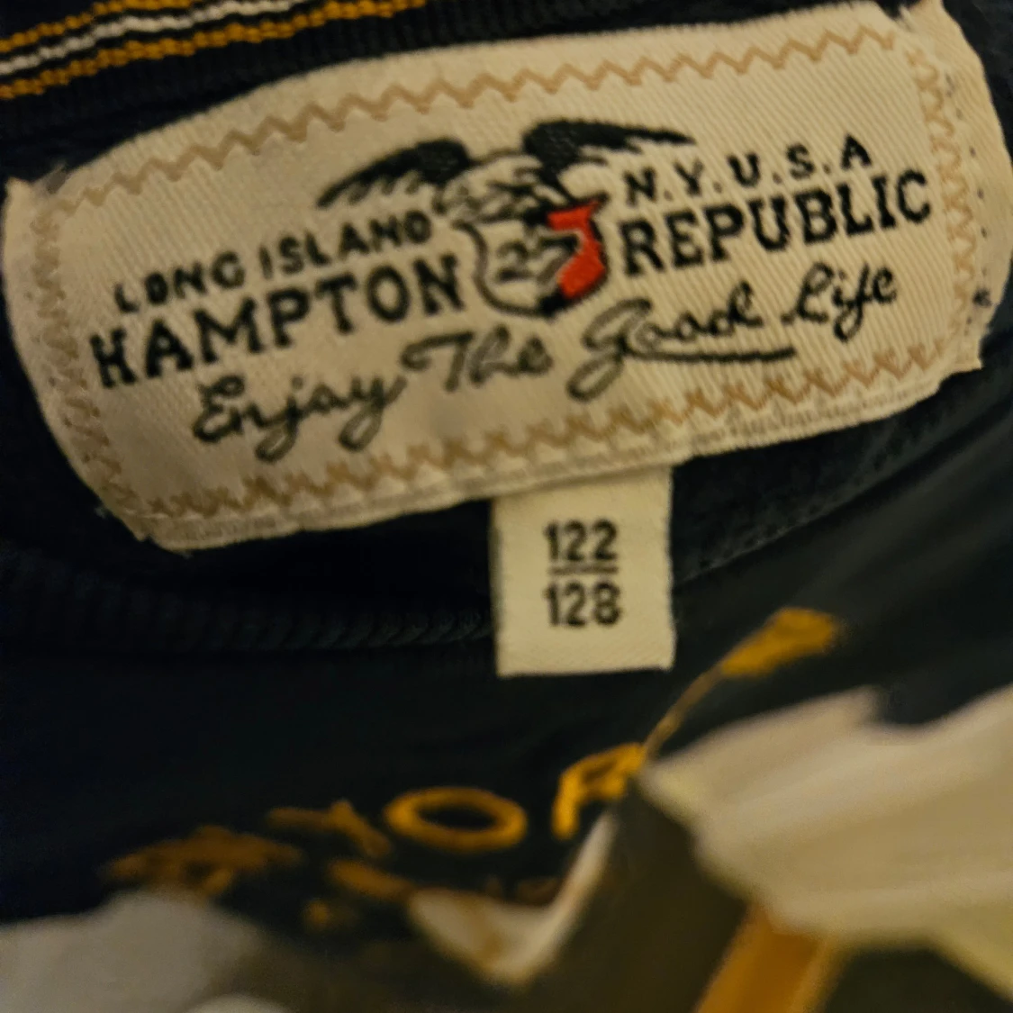 Mörkblå tröja från Hampton Republic - 2