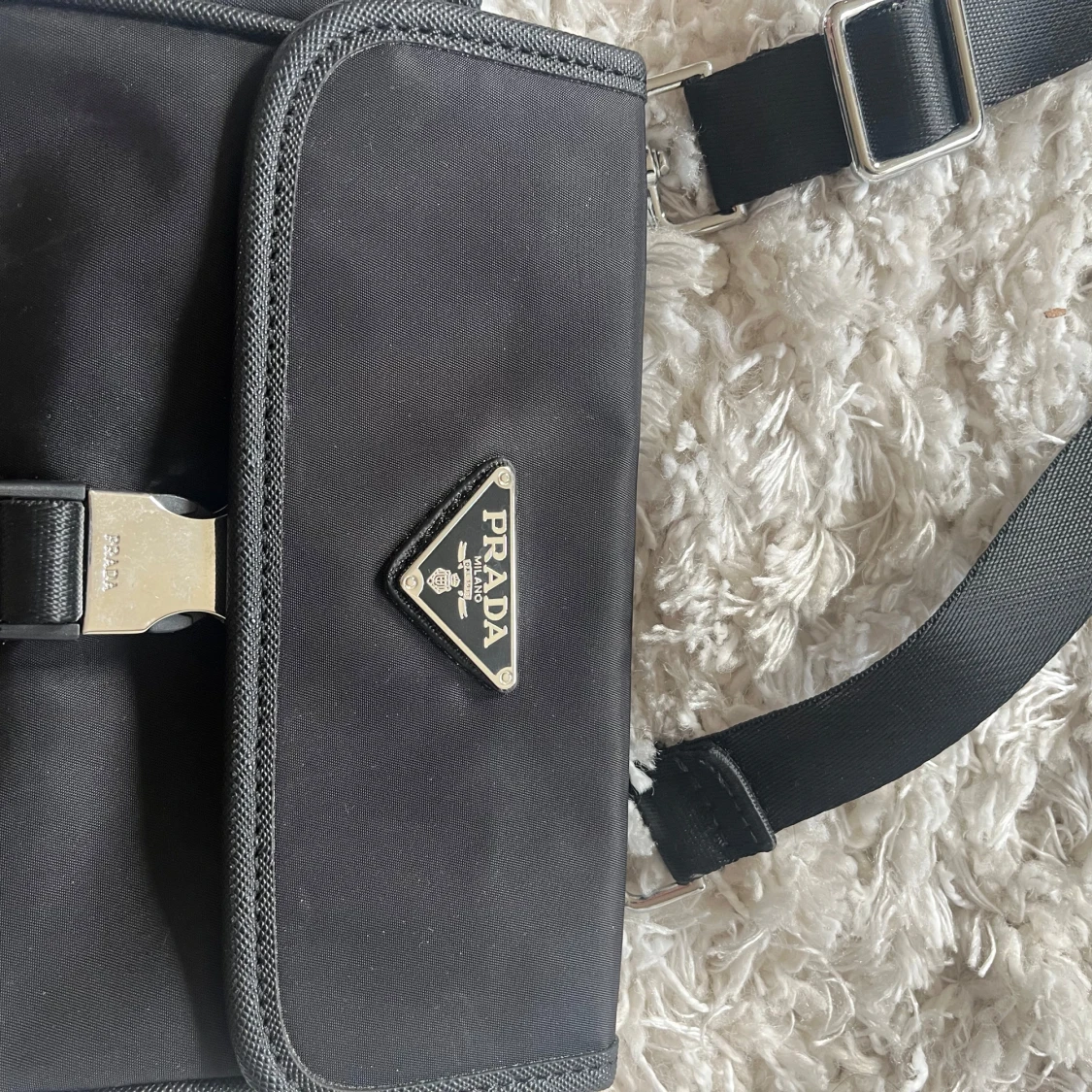 Prada Axelväska - 1