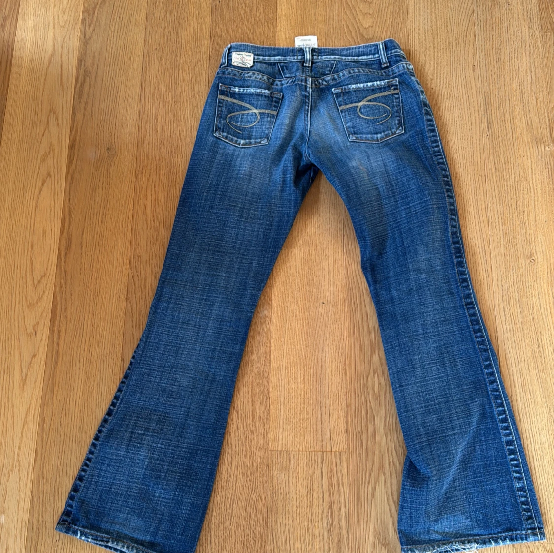 Blå bootcut jeans från Take Two - 1