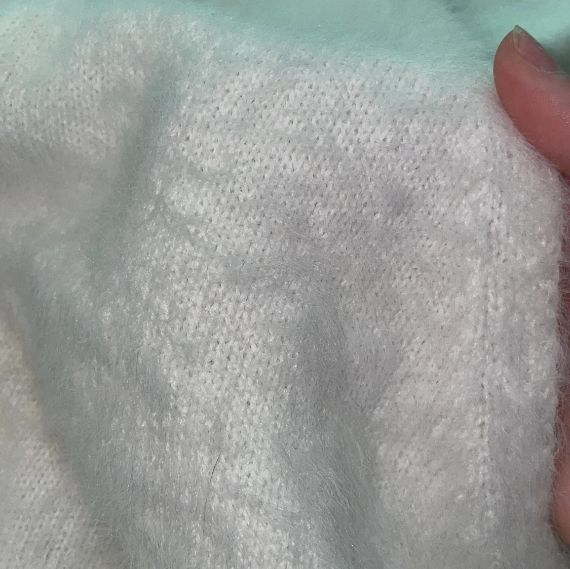 Vit fluffig omlottkofta - 3