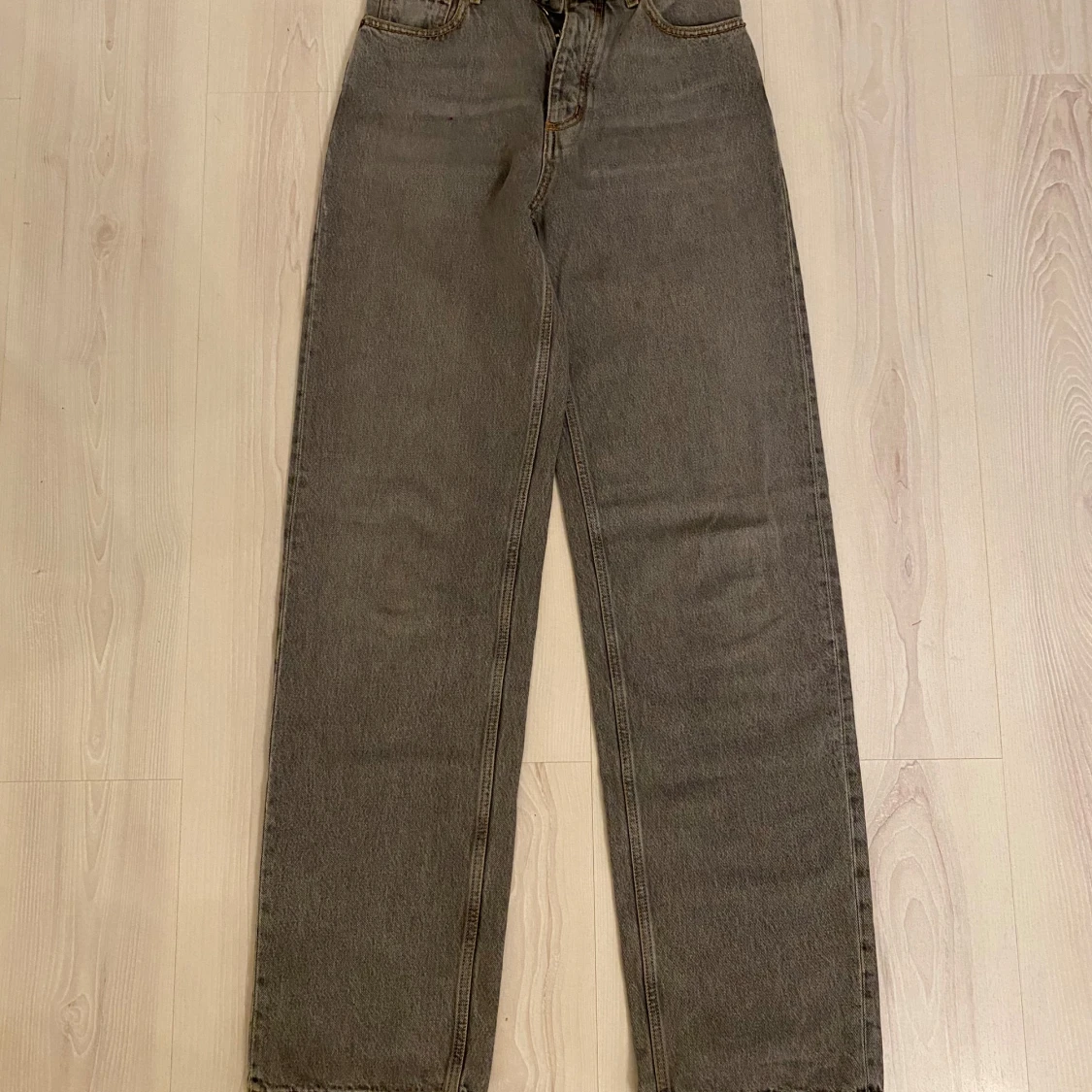 Grå jeansbyxor från Eytys - 3