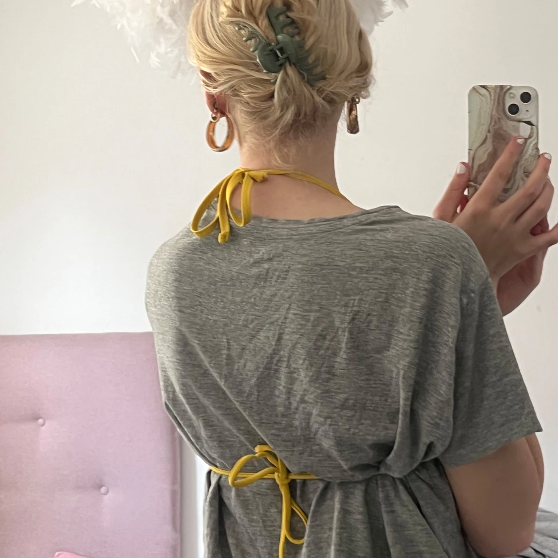 Svart bikiniöverdel med ankare och gula band - 2