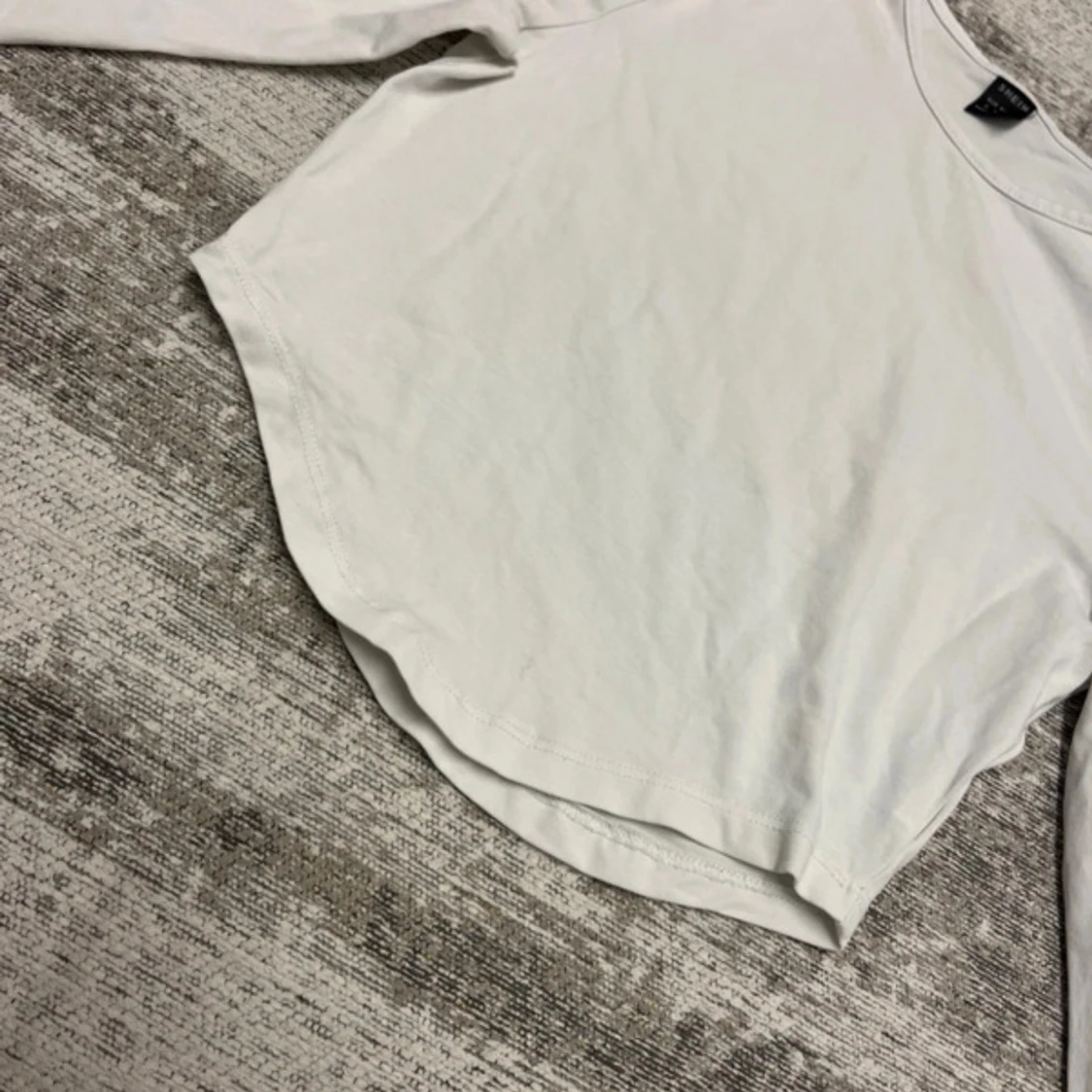 Vit långärmad topp från SHEIN - 1