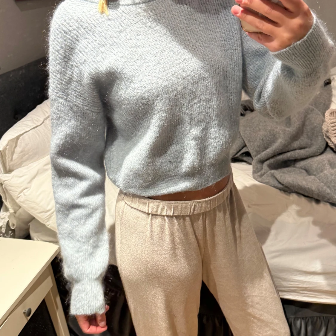 Ljusblå stickad tröja från Lindex - 1