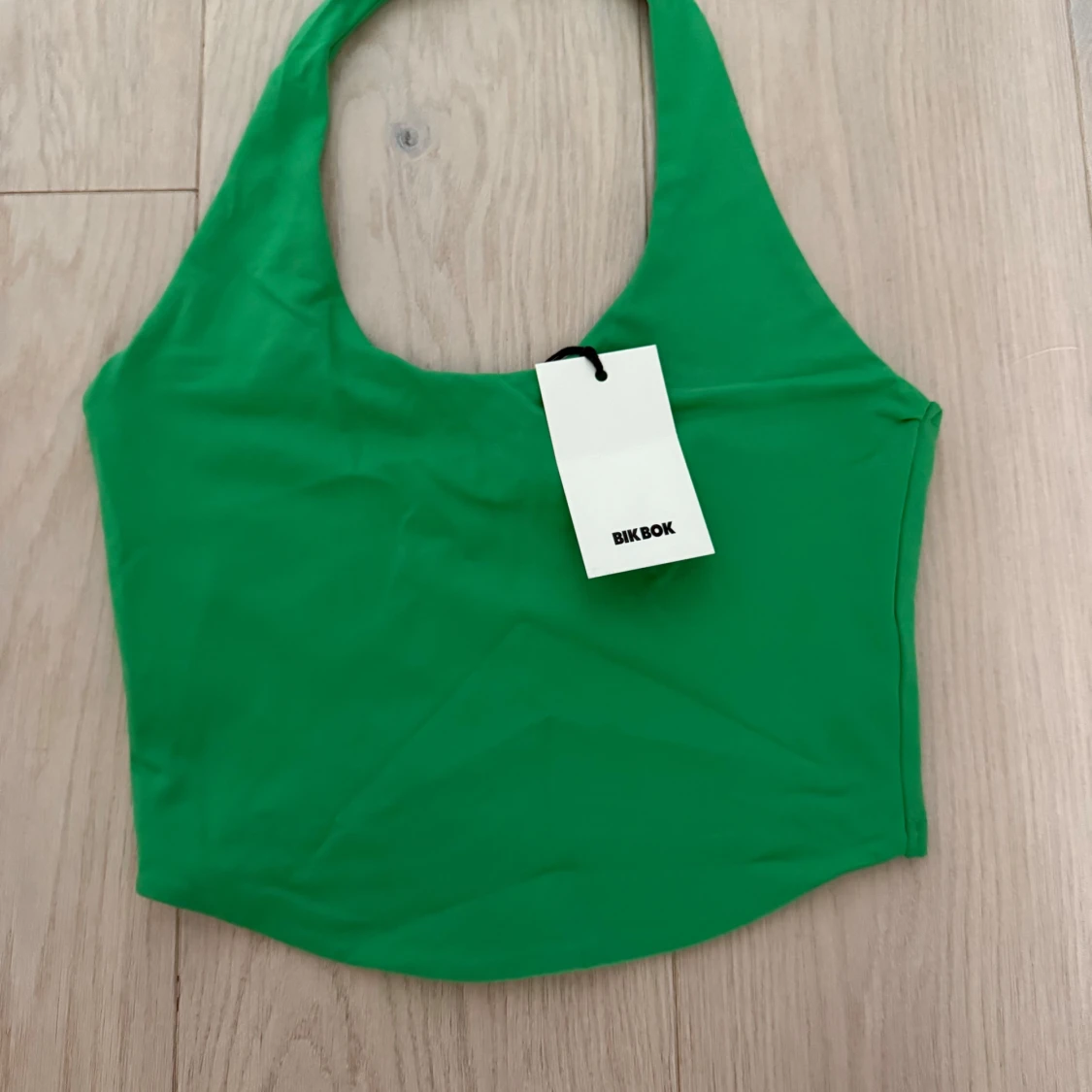 Grön topp från Bik Bok