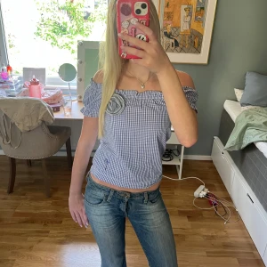 Jättesöt topp  - Den har inga defekter, tveka inte vid frågor 💞