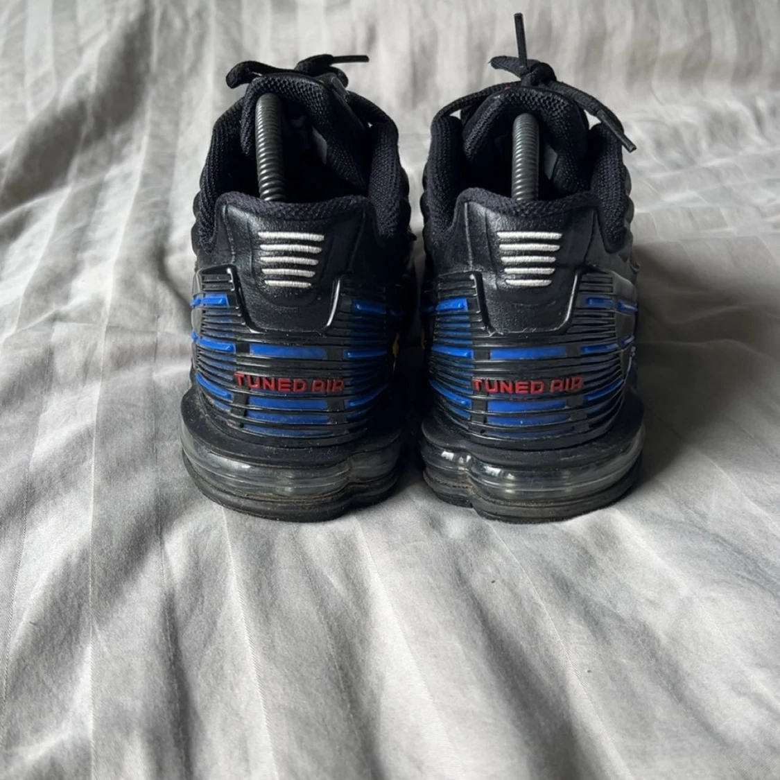 Nike Tuned Air sneakers svart/röd/blå - 1